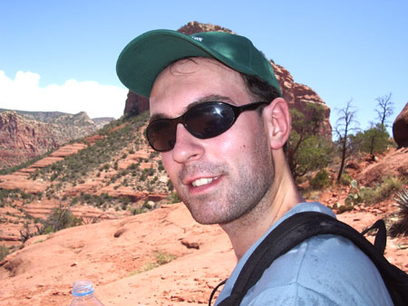 Sedona - Un Héros qui fait le tour du Bell Rock Sedona - Un Héros qui fait le tour du Bell Rock